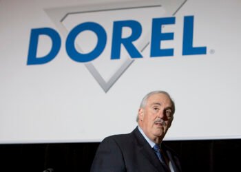 Martin Schwartz, president and chief executive officer of Dorel Industries Inc., speaks during their annual general meeting in Montreal, June 21, 2006. The company which manufactures juvenile products, bicycles and particle board furniture has struggled with poor results dragged down by poor performance in its furniture division.  REUTERS/Christinne Muschi (CANADA)