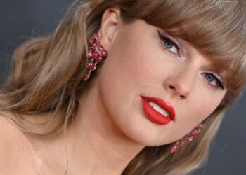 LOS ANGELES, CALIFORNIA - FEBRUARY 02: (FOR EDITORIAL USE ONLY) Taylor Swift attends the 67th GRAMMY Awards at Crypto.com Arena on February 02, 2025 in Los Angeles, California. (Photo by Axelle/Bauer-Griffin/FilmMagic)